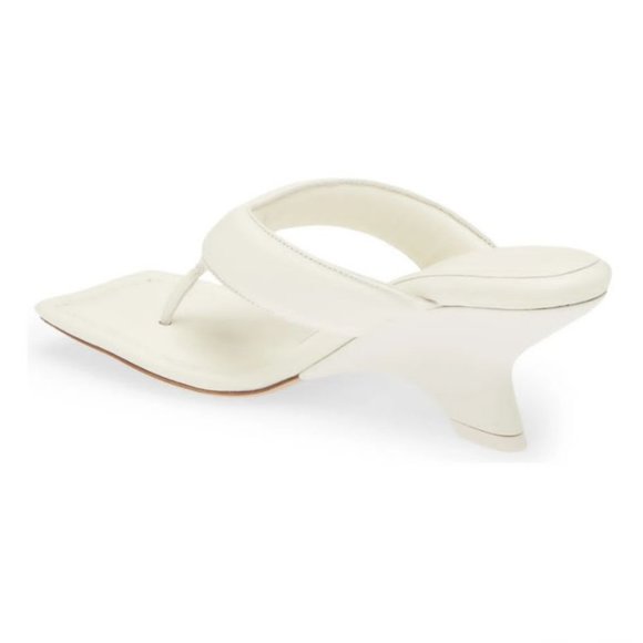 Gia Borghini Puffy Strap Thong Sandals Ivory White Size 38 - Picture 2 of 9